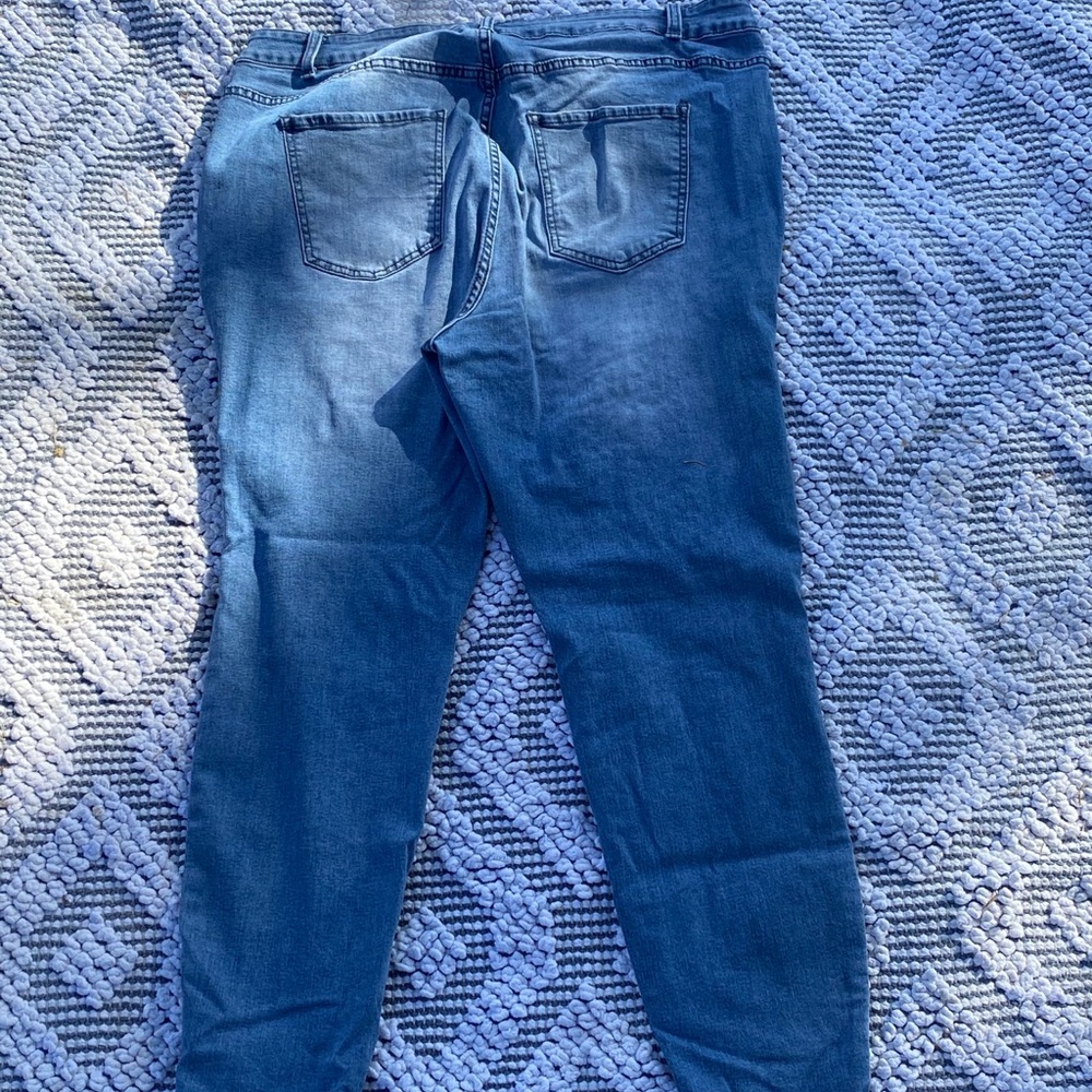 Forever 21 Plus size Jeans